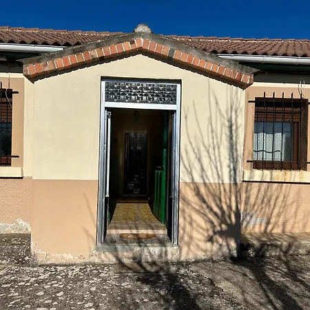 Casa Rural San Cebrian De Muda Chalé *