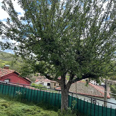 Casa Rural San Cebrian De Muda Chalé