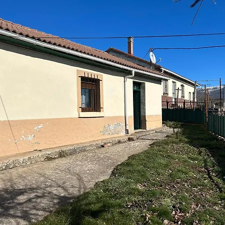 Casa Rural San Cebrian De Muda Chalé San Cebrian de Muda